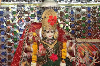 देवीचे शारदीय नवरात्र - त्याचे धार्मिक महत्व आणि माहिती-navratra-jai-mata-di-घटस्थापना-दुर्गा माता